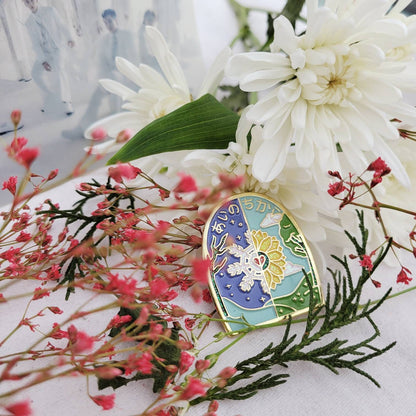 Ainochikara Power of Love Pin